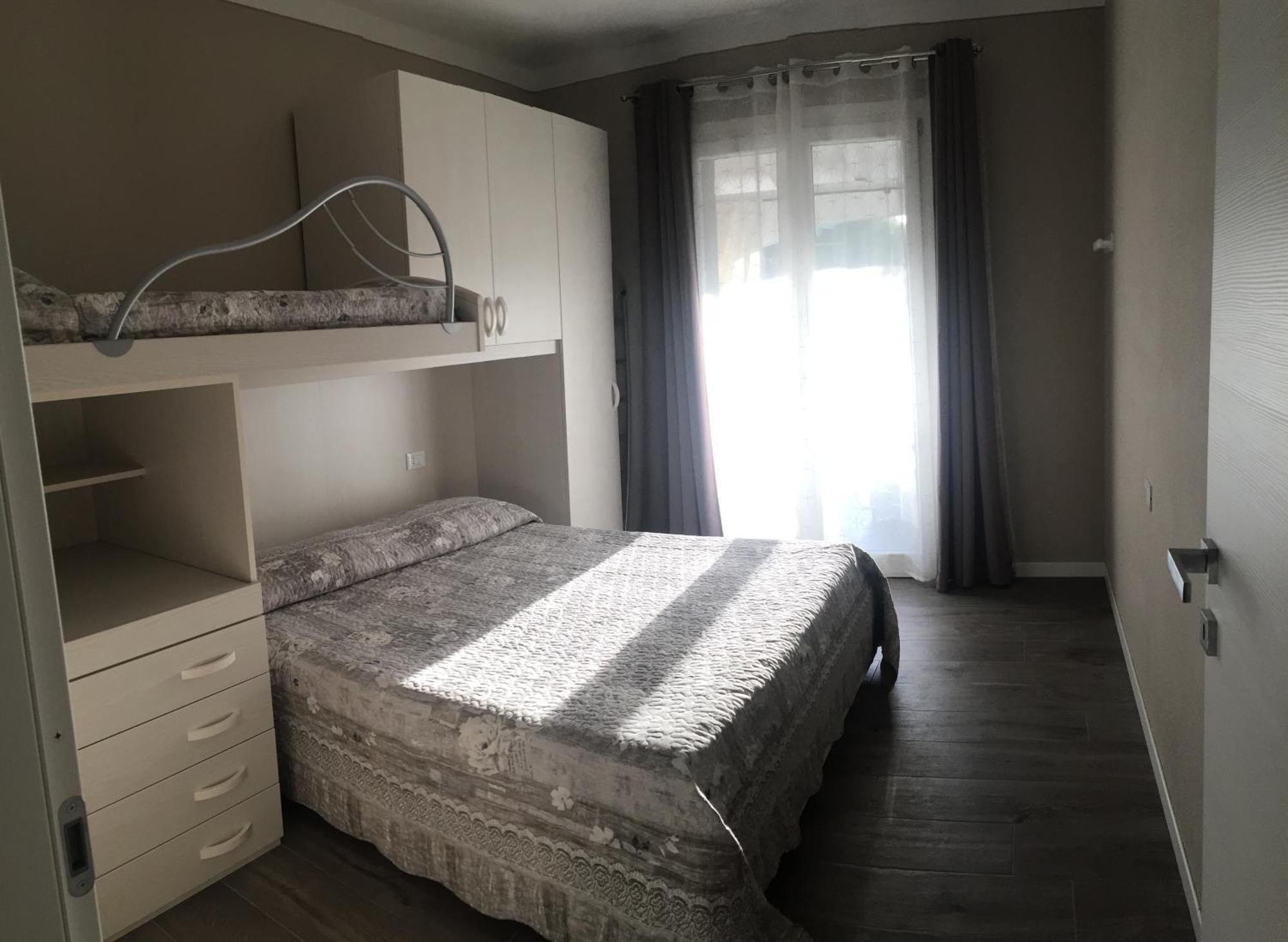 Residence Elegance Ville Ed Appartamenti A Porto Pino Ngoại thất bức ảnh